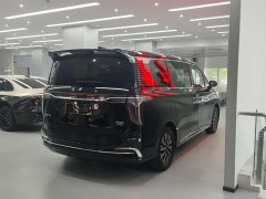 FAW Red Flag HQ9 2.0T Business Edition - ფოტო 10