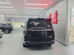 FAW Red Flag HQ9 2.0T Business Edition - ფოტო 11