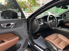 Volvo XC60 2024 B5 AWD Smart Luxury Edition - ფოტო 9