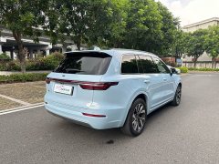 Li Auto ONE Extended Range 6-Seater - ფოტო 10