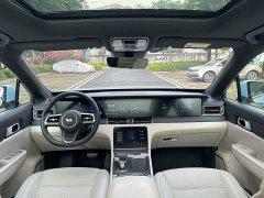 Li Auto ONE Extended Range 6-Seater - ფოტო 7