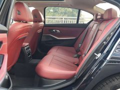 BMW 3 Series 325Li M Sport Package - ფოტო 10