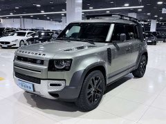 Land Rover Defender 110 P400 Dark Edition - ფოტო 1