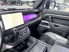Land Rover Defender 110 P400 Dark Edition - ფოტო 7