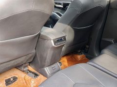Toyota Highlander Hybrid 2.5L AWD Premium 7-Seater - ფოტო 9