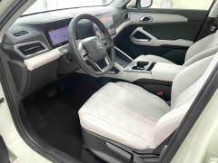 BYD Yuan UP Smart Drive 401KM Vitality Edition - ფოტო 8
