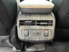 BYD ARIYA Two-Wheel Drive Long Range Top Configuration - ფოტო 14