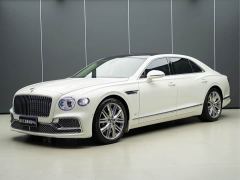 Bentley Flying Spur 4.0T V8 Standard Edition - фото 1