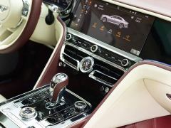 Bentley Flying Spur 4.0T V8 Standard Edition - фото 18