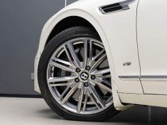 Bentley Flying Spur 4.0T V8 Standard Edition - фото 4