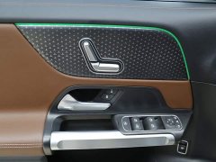 Mercedes-Benz GLB 220 Dynamic - ფოტო 11