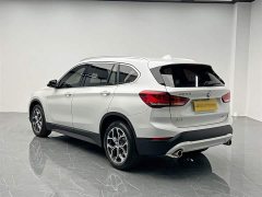 BMW X1 2021 sDrive25Li Leading Edition - ფოტო 4