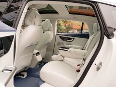 Mercedes-Benz EQE 2025 500 4MATIC Pioneer Edition - ფოტო 12