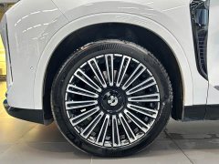 NIO ES8 Six-Seat Executive Luxury Edition - ფოტო 20