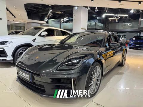 2025 Porsche Panamera 2.9T - car from China