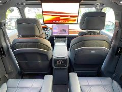 Zeekr Geely Zeekr 9X 2025 Obsidian Black 70kWh Six-Seater - ფოტო 7