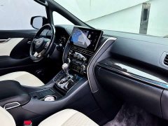 Lexus LM 2020 300h Four-Seat Royal Edition - ფოტო 7