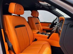 Rolls-Royce Cullinan 2020 Black Badge - ფოტო 10