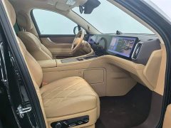 AITO Wenjie M9 Extended Range Ultra 52kWh 6-Seater with 192-Line LiDAR - ფოტო 17
