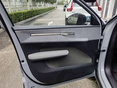 Volvo EX30 2025 Rear-Wheel Drive Extended Range Ultra - ფოტო 8