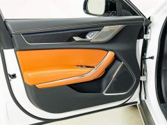 Jaguar XFL 2.0T P300 AWD Flagship Sport Gold Edition - ფოტო 18