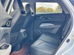 Changan Oushan Z6 2023 Blue Whale 1.5T DCT Smart Edition - ფოტო 4