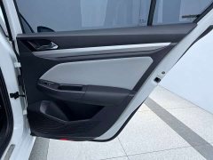 Volkswagen Bora 2023 280TSI DSG Respect Edition - ფოტო 15