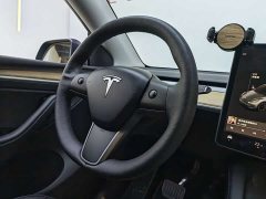 Tesla Model Y Long Range All-Wheel Drive - ფოტო 13