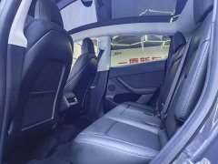 Tesla Model Y Long Range All-Wheel Drive - ფოტო 8