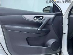 Nissan Qashqai 2.0L CVT XV Premium Luxury - ფოტო 10