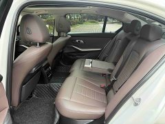 BMW 3 Series 325Li M Sport Package - ფოტო 6