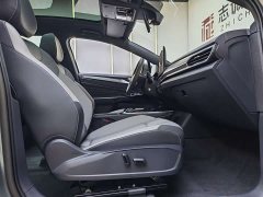 BMW ID.4 CROZZ Pure Enjoyment Edition - ფოტო 8