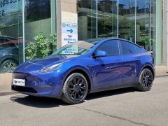 Tesla Model Y Long Range All-Wheel Drive - ფოტო 1