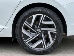 Volkswagen Sagitar 300TSI DSG Flying Edition - ფოტო 4