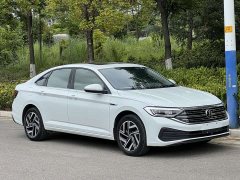 Volkswagen Sagitar 300TSI DSG Flying Edition - ფოტო 6
