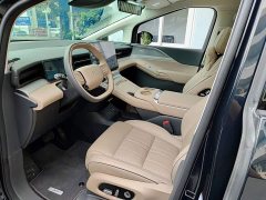 XPeng X9 Extended Range 1602 Ultra - ფოტო 7