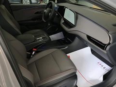 FAW Red Flag EH7 640 AWD Smart Select Edition - ფოტო 12