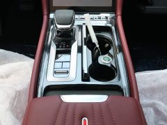 FAW Red Flag H5 2025 2.0T Automatic Xuanying 2 Million Units Anniversary Edition - ფოტო 6