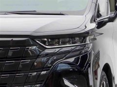 Toyota Alphard Hybrid 2.5L Premium Edition - ფოტო 3