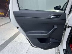 Tank Polo 2021 Plus 1.5L Automatic Panoramic Comfort Edition - ფოტო 13