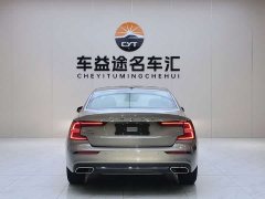 Volvo S60 B4 Smart Luxury Edition - ფოტო 5