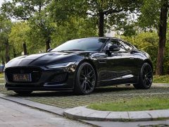 Jaguar F-TYPE P300 Hardtop R-DYNAMIC BLACK - ფოტო 1