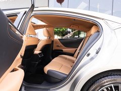 Lexus ES 2022 300h Premium Edition - ფოტო 10