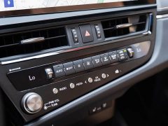Lexus ES 2022 300h Premium Edition - ფოტო 17