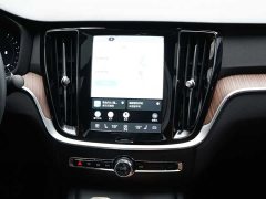 Volvo S60 B4 Smart Luxury Edition - ფოტო 11