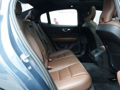 Volvo S60 B4 Smart Luxury Edition - ფოტო 16