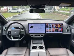 Li Auto L8 2023 Pro - ფოტო 18