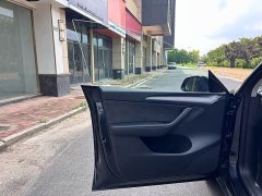Tesla Model Y Rear-Wheel Drive - ფოტო 6
