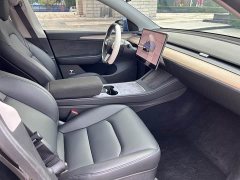 Tesla Model Y Rear-Wheel Drive - ფოტო 8