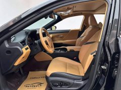 Lexus ES 2025 200 Premium Edition - ფოტო 8